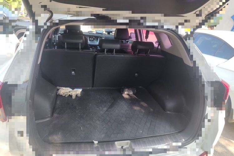 Used Hyundai Tucson 2015 1.6T Dual-Clutch Two-Wheel-Drive Smart Model Trunk