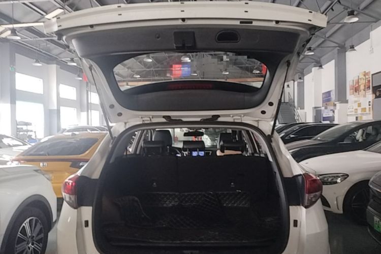 Used Hyundai Tucson 2015 1.6T Dual-Clutch Two-Wheel-Drive Smart Model Trunk