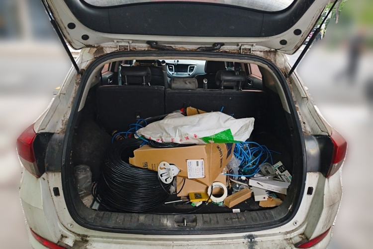 Used Hyundai Tucson 2015 1.6T Dual-Clutch Two-Wheel-Drive Smart Model Trunk