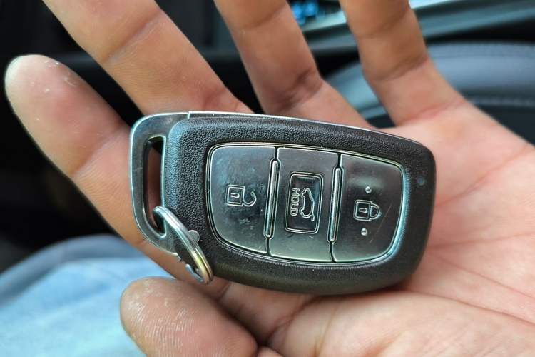 Used Hyundai Tucson 2015 1.6T Dual-Clutch Two-Wheel-Drive Smart Model Vehicle Key