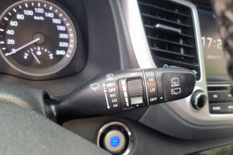 Used Hyundai Tucson 2015 1.6T Dual-Clutch Two-Wheel-Drive Smart Model Vehicle Key