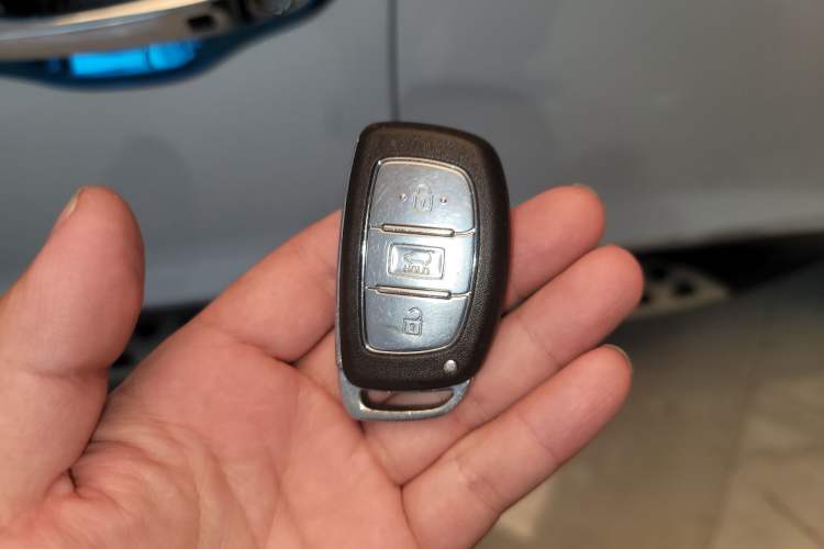 Used Hyundai Tucson 2015 1.6T Dual-Clutch Two-Wheel-Drive Smart Model Vehicle Key