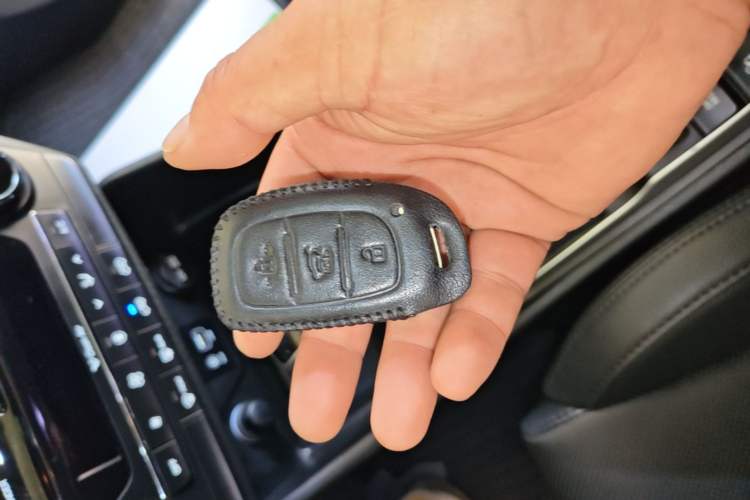 Used Hyundai Tucson 2015 1.6T Dual-Clutch Two-Wheel-Drive Smart Model Vehicle Key