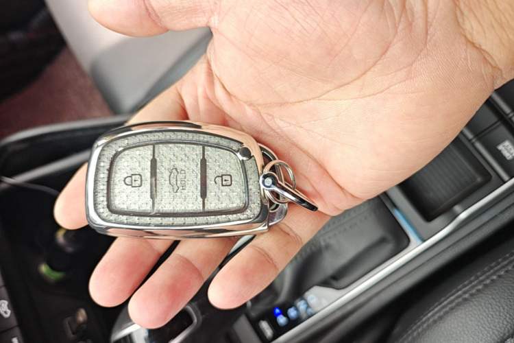 Used Hyundai Tucson 2015 1.6T Dual-Clutch Two-Wheel-Drive Smart Model Vehicle Key