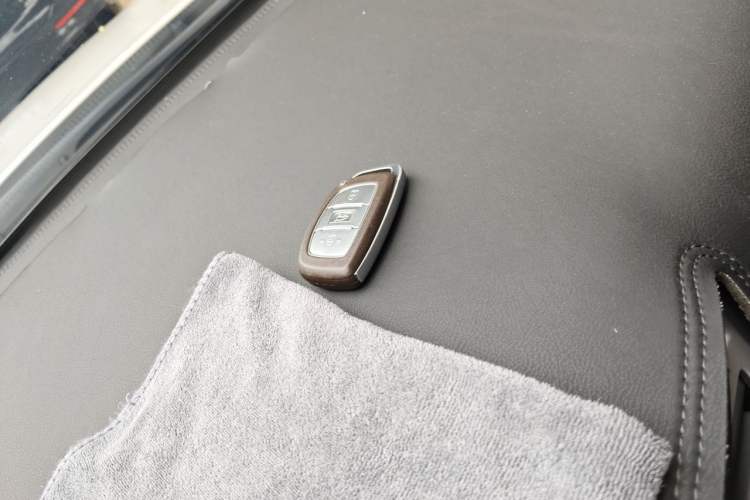 Used Hyundai Tucson 2015 1.6T Dual-Clutch Two-Wheel-Drive Smart Model Vehicle Key