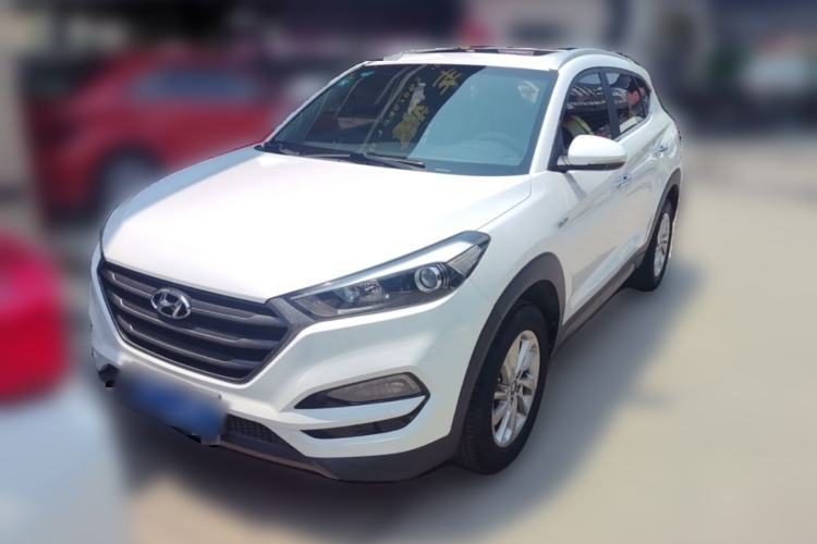 Used Hyundai Tucson 2015 1.6T Dual-Clutch Two-Wheel-Drive Smart Model Guazi used car, China used car export, Used car for sale, Used cars, Cheapest cars for sale