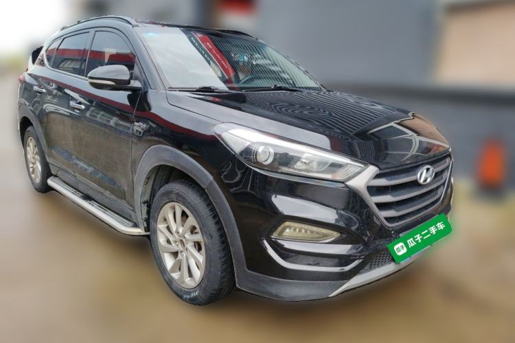 Used Hyundai Tucson 2018 1.6T Dual-Clutch Two-Wheel Drive 15th Anniversary Special Edition Front Right 45 Deg