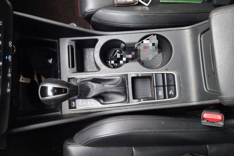 Used Hyundai Tucson 2018 1.6T Dual-Clutch Two-Wheel Drive 15th Anniversary Special Edition Gear Lever