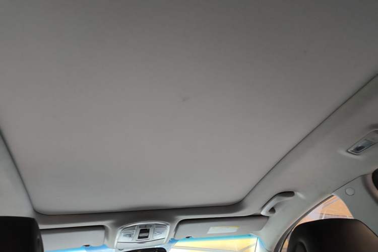 Used Hyundai Tucson 2018 1.6T Dual-Clutch Two-Wheel Drive 15th Anniversary Special Edition Headliner