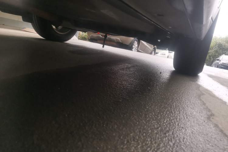 Used Hyundai Tucson 2018 1.6T Dual-Clutch Two-Wheel Drive 15th Anniversary Special Edition Left Side Sill