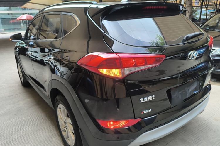 Used Hyundai Tucson 2018 1.6T Dual-Clutch Two-Wheel Drive 15th Anniversary Special Edition Rear Left 45 Deg