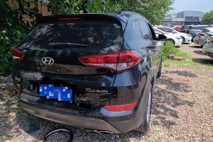 Used Hyundai Tucson 2018 1.6T Dual-Clutch Two-Wheel Drive 15th Anniversary Special Edition Rear Right 45 Deg