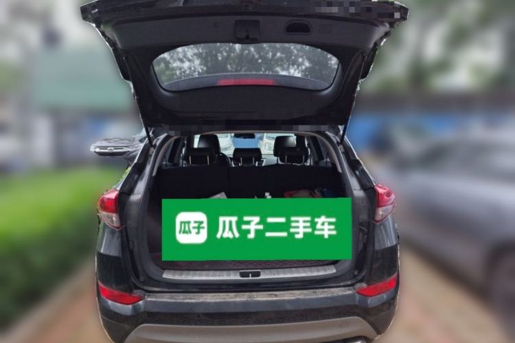 Used Hyundai Tucson 2018 1.6T Dual-Clutch Two-Wheel Drive 15th Anniversary Special Edition Trunk