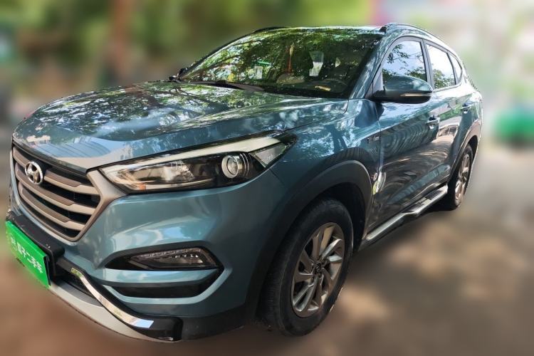 Used Hyundai Tucson 2018 1.6T Dual-Clutch Two-Wheel Drive 15th Anniversary Special Edition Guazi used car, China used car export, Used car for sale, Used  cars, Cheapest cars for sale