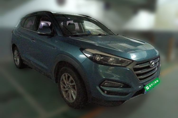 Used Hyundai Tucson 2018 1.6T Dual-Clutch Two-Wheel Drive 15th Anniversary Special Edition Front Right 45 Deg