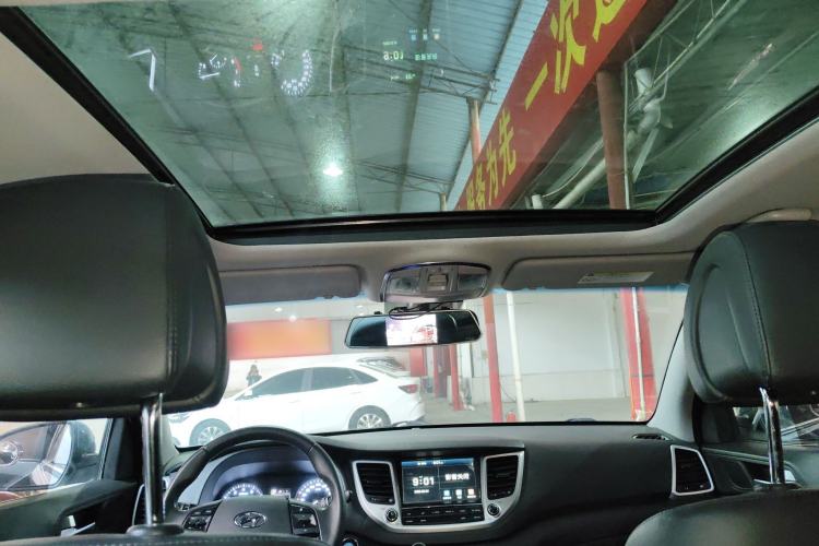 Used Hyundai Tucson 2018 1.6T Dual-Clutch Two-Wheel Drive 15th Anniversary Special Edition Headliner