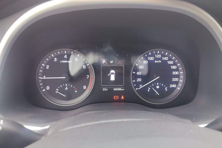 Used Hyundai Tucson 2018 1.6T Dual-Clutch Two-Wheel Drive 15th Anniversary Special Edition Instrument Cluster
