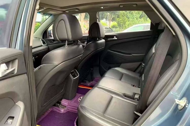 Used Hyundai Tucson 2018 1.6T Dual-Clutch Two-Wheel Drive 15th Anniversary Special Edition Interior 3