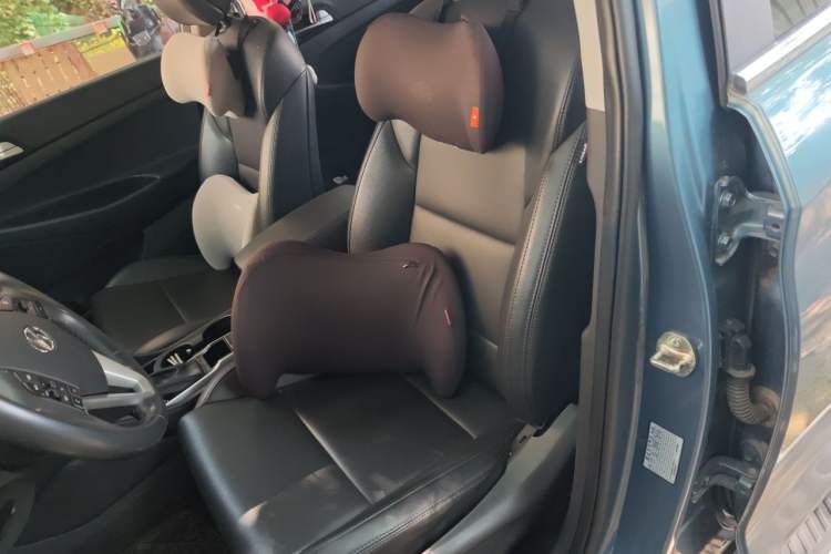 Used Hyundai Tucson 2018 1.6T Dual-Clutch Two-Wheel Drive 15th Anniversary Special Edition Left Front Seat