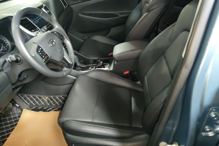 Used Hyundai Tucson 2018 1.6T Dual-Clutch Two-Wheel Drive 15th Anniversary Special Edition Left Front Seat