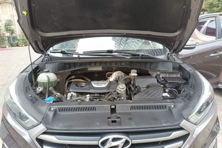 Used Hyundai Tucson 2018 1.6T Dual-Clutch Two-Wheel Drive 15th Anniversary Special Edition Engine Bay
