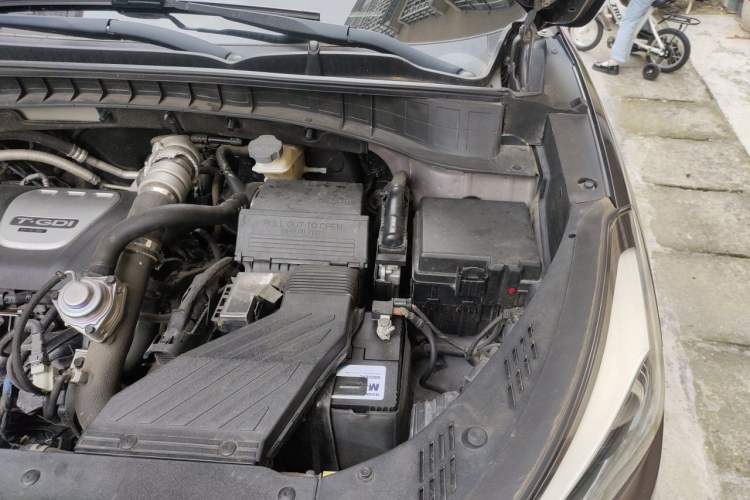 Used Hyundai Tucson 2018 1.6T Dual-Clutch Two-Wheel Drive 15th Anniversary Special Edition Engine Bay Left