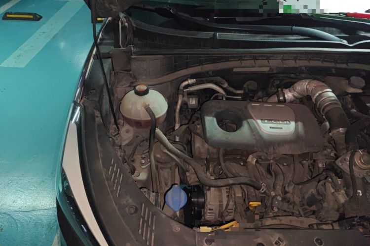 Used Hyundai Tucson 2018 1.6T Dual-Clutch Two-Wheel Drive 15th Anniversary Special Edition Engine Bay Right