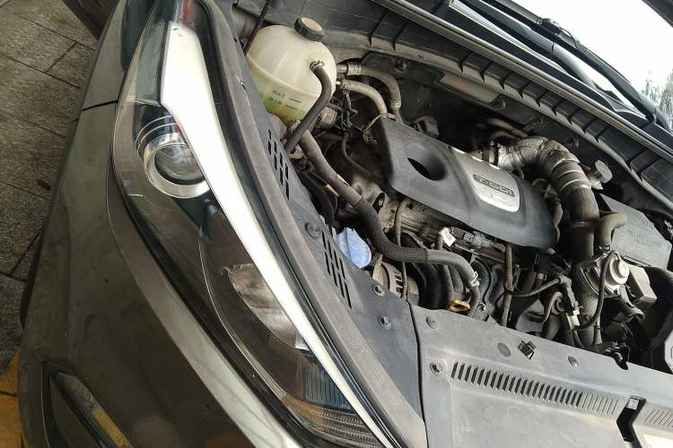 Used Hyundai Tucson 2018 1.6T Dual-Clutch Two-Wheel Drive 15th Anniversary Special Edition Engine Bay Right