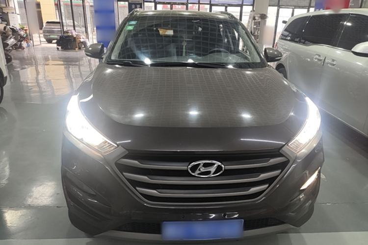 Used Hyundai Tucson 2018 1.6T Dual-Clutch Two-Wheel Drive 15th Anniversary Special Edition Front