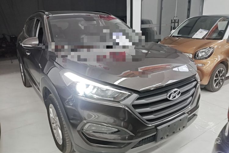 Used Hyundai Tucson 2018 1.6T Dual-Clutch Two-Wheel Drive 15th Anniversary Special Edition Front Right 45 Deg