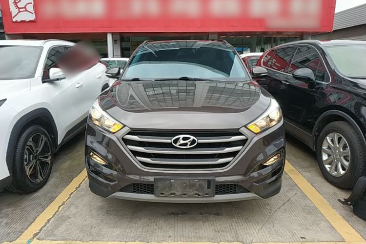 Used Hyundai Tucson 2018 1.6T Dual-Clutch Two-Wheel Drive 15th Anniversary Special Edition Front