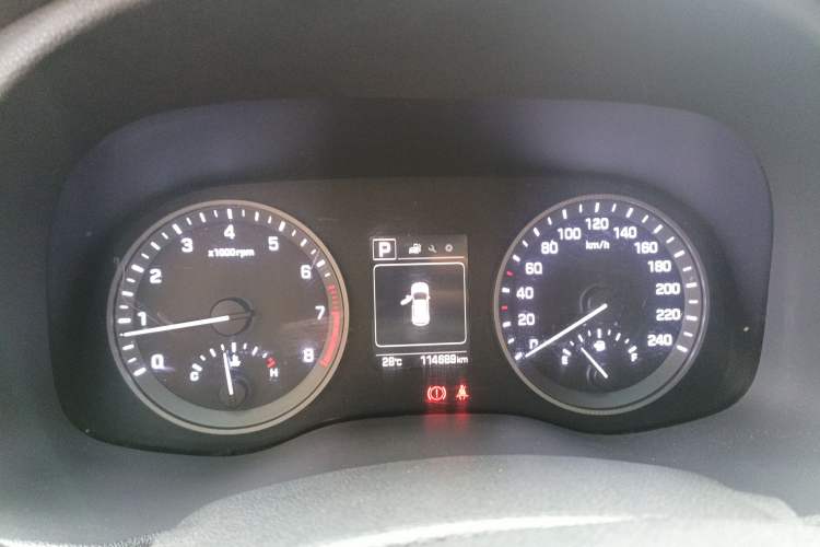 Used Hyundai Tucson 2018 1.6T Dual-Clutch Two-Wheel Drive 15th Anniversary Special Edition Instrument Cluster
