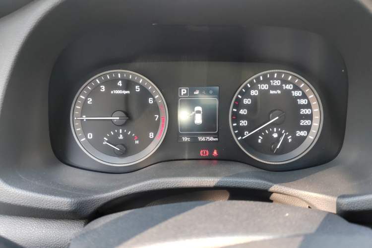 Used Hyundai Tucson 2018 1.6T Dual-Clutch Two-Wheel Drive 15th Anniversary Special Edition Instrument Cluster