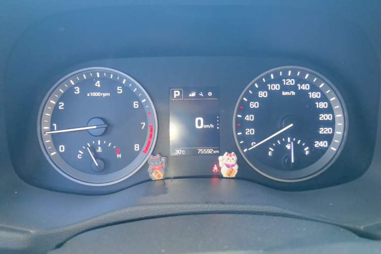 Used Hyundai Tucson 2018 1.6T Dual-Clutch Two-Wheel Drive 15th Anniversary Special Edition Instrument Cluster