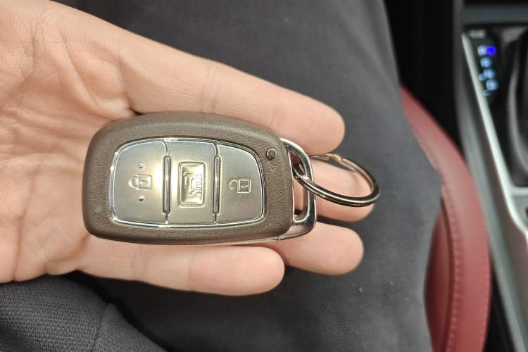 Used Hyundai Tucson 2018 1.6T Dual-Clutch Two-Wheel Drive 15th Anniversary Special Edition Interior 1