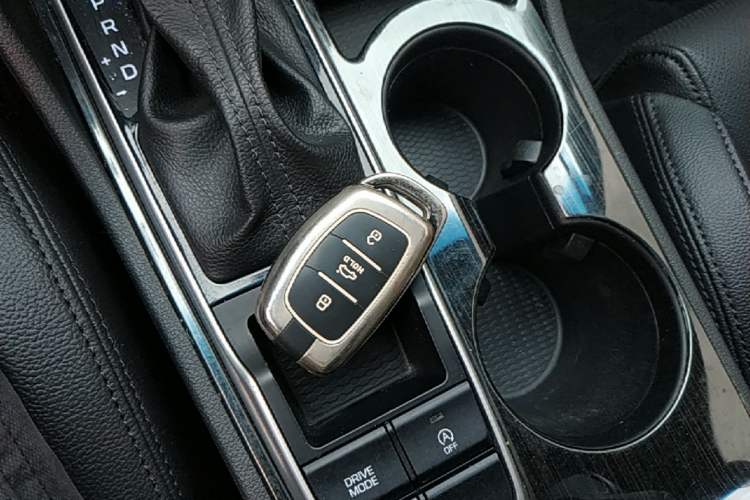Used Hyundai Tucson 2018 1.6T Dual-Clutch Two-Wheel Drive 15th Anniversary Special Edition Interior 1