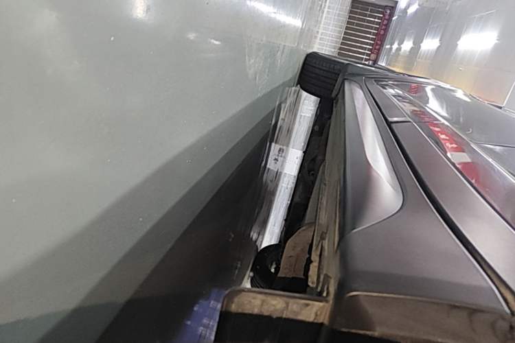 Used Hyundai Tucson 2018 1.6T Dual-Clutch Two-Wheel Drive 15th Anniversary Special Edition Left Side Sill
