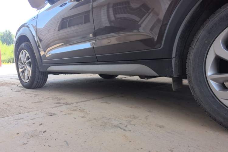 Used Hyundai Tucson 2018 1.6T Dual-Clutch Two-Wheel Drive 15th Anniversary Special Edition Left Side Sill