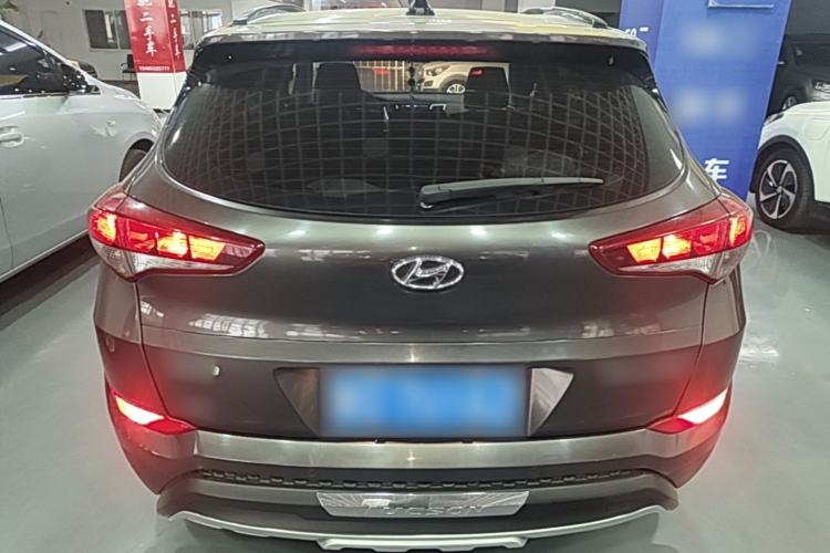 Used Hyundai Tucson 2018 1.6T Dual-Clutch Two-Wheel Drive 15th Anniversary Special Edition Rear