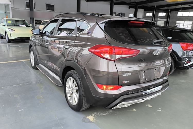 Used Hyundai Tucson 2018 1.6T Dual-Clutch Two-Wheel Drive 15th Anniversary Special Edition Rear Left 45 Deg