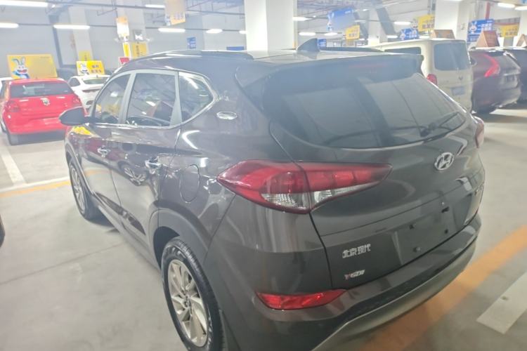 Used Hyundai Tucson 2018 1.6T Dual-Clutch Two-Wheel Drive 15th Anniversary Special Edition Rear Left 45 Deg