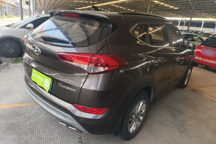 Used Hyundai Tucson 2018 1.6T Dual-Clutch Two-Wheel Drive 15th Anniversary Special Edition Rear Right 45 Deg