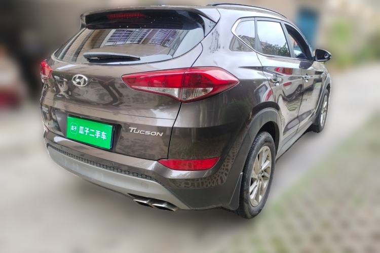 Used Hyundai Tucson 2018 1.6T Dual-Clutch Two-Wheel Drive 15th Anniversary Special Edition Rear Right 45 Deg