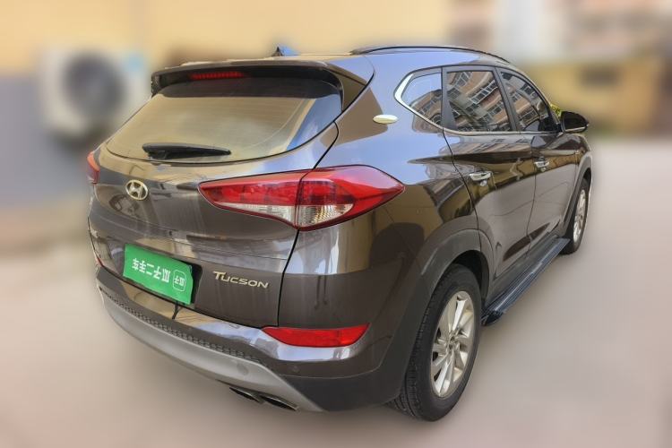 Used Hyundai Tucson 2018 1.6T Dual-Clutch Two-Wheel Drive 15th Anniversary Special Edition Rear Right 45 Deg