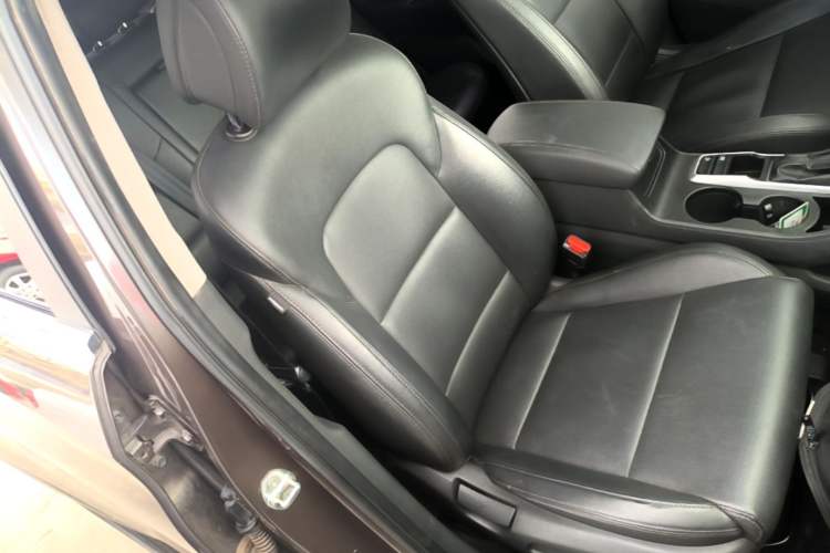 Used Hyundai Tucson 2018 1.6T Dual-Clutch Two-Wheel Drive 15th Anniversary Special Edition Right Front Seat