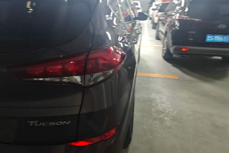 Used Hyundai Tucson 2018 1.6T Dual-Clutch Two-Wheel Drive 15th Anniversary Special Edition Right Rear Taillight