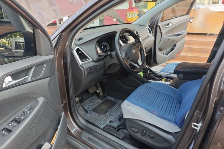 Used Hyundai Tucson 2018 1.6T Dual-Clutch Two-Wheel Drive 15th Anniversary Special Edition Driver Seat
