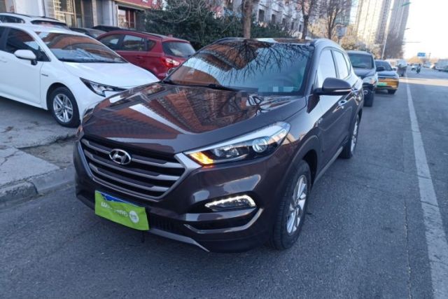 Used Hyundai Tucson 2018 1.6T Dual-Clutch Two-Wheel Drive 15th Anniversary Special Edition