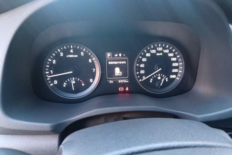 Used Hyundai Tucson 2018 1.6T Dual-Clutch Two-Wheel Drive 15th Anniversary Special Edition Instrument Cluster