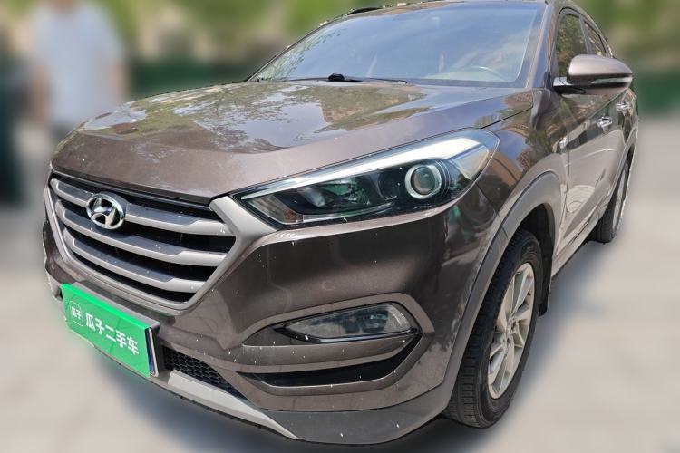 Used Hyundai Tucson 2018 1.6T Dual-Clutch Two-Wheel Drive 15th Anniversary Special Edition Guazi used car, China used car export, Used car for sale, Used cars, Cheapest cars for sale